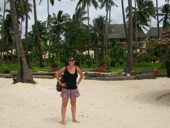 Robyn de Jager - it's beach time in Zanzibar!